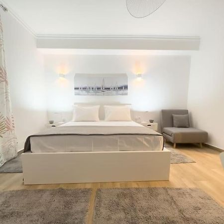 Petite Retreat In Kolonaki, Athens /Netflix Apartment Exterior photo