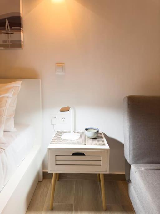 Petite Retreat In Kolonaki, Athens /Netflix Apartment Exterior photo